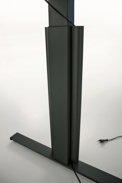 kerkmann-move-3-elegant-elektrischer-sitz-und-stehtisch-detail1